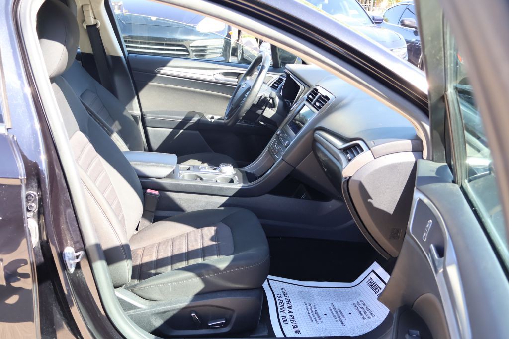 2019 Ford Fusion Image 46