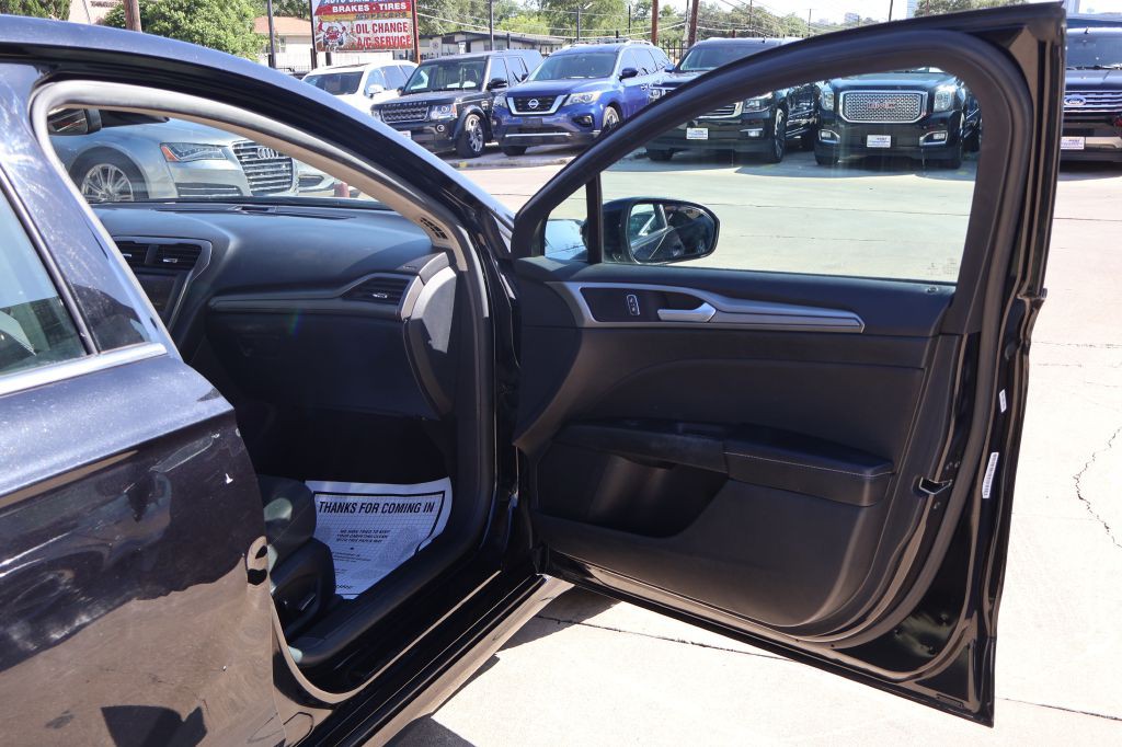 2019 Ford Fusion Image 47
