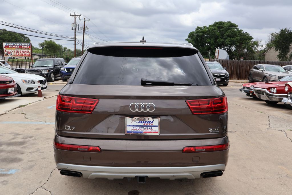 2017 Audi Q7 Image 7