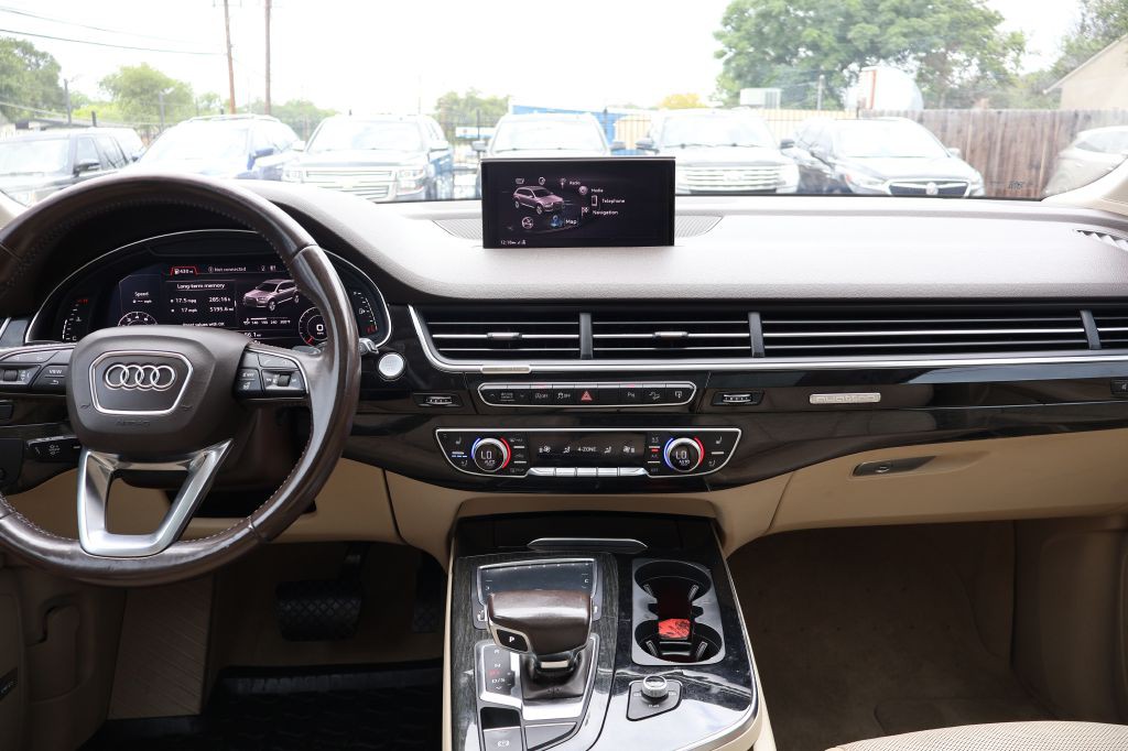 2017 Audi Q7 Image 25