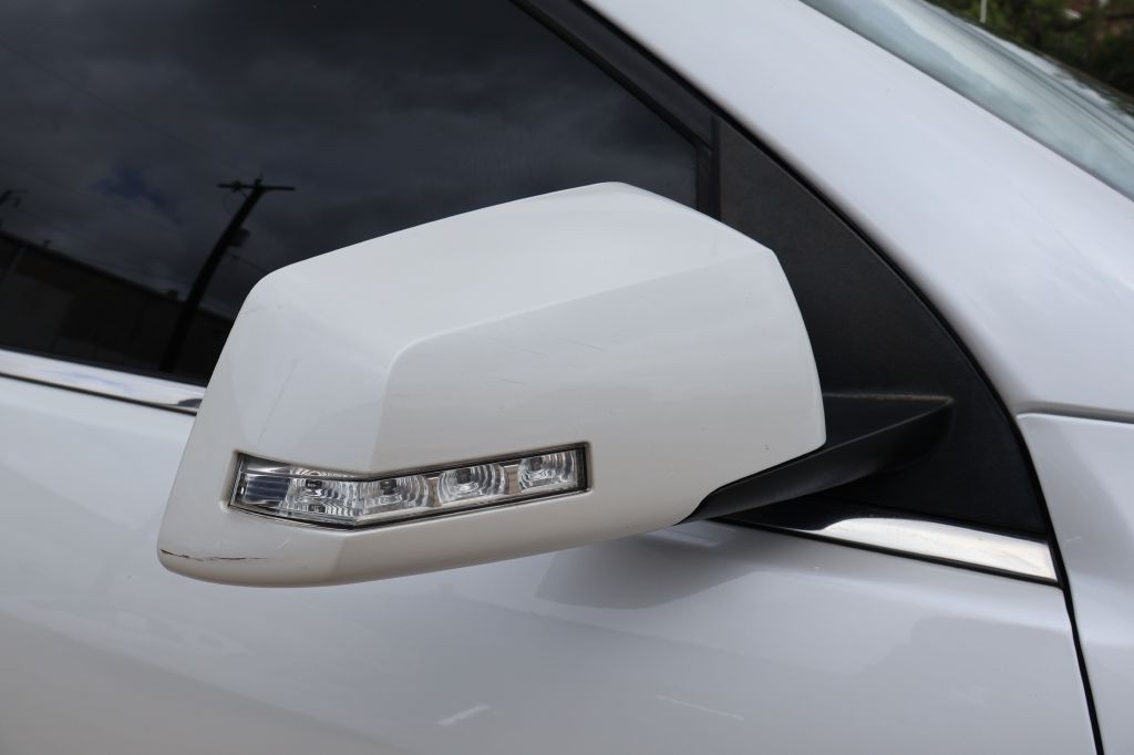 2016 GMC Acadia Image 11