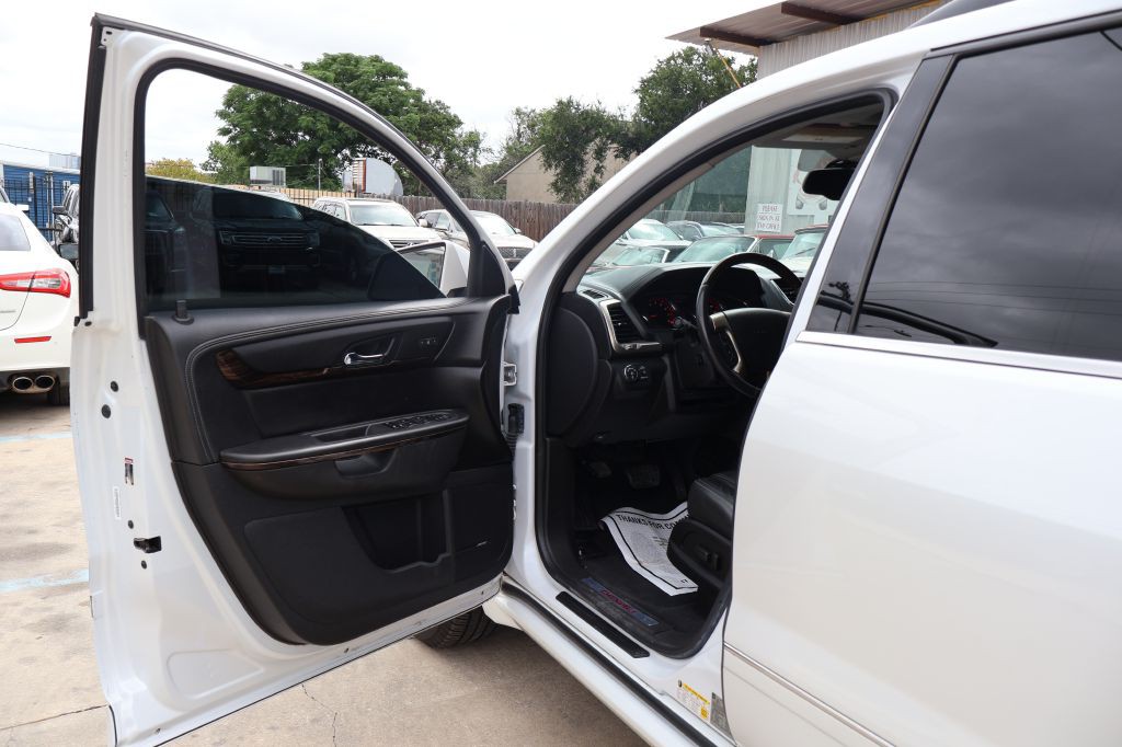 2016 GMC Acadia Image 24