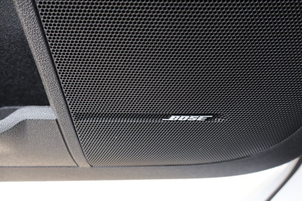 2016 GMC Acadia Image 37