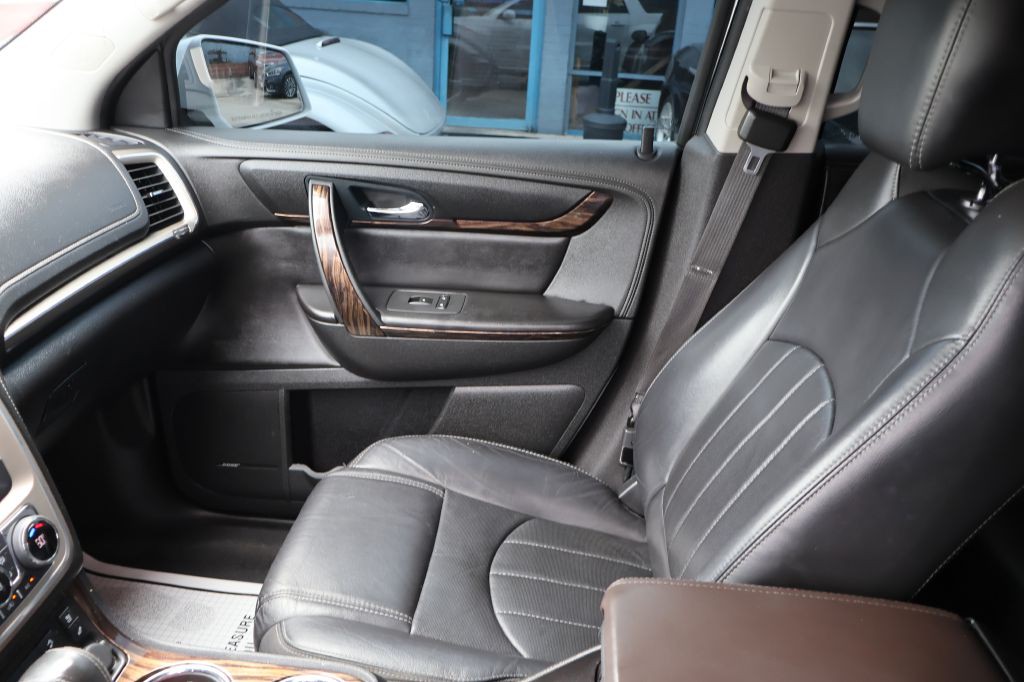 2016 GMC Acadia Image 46