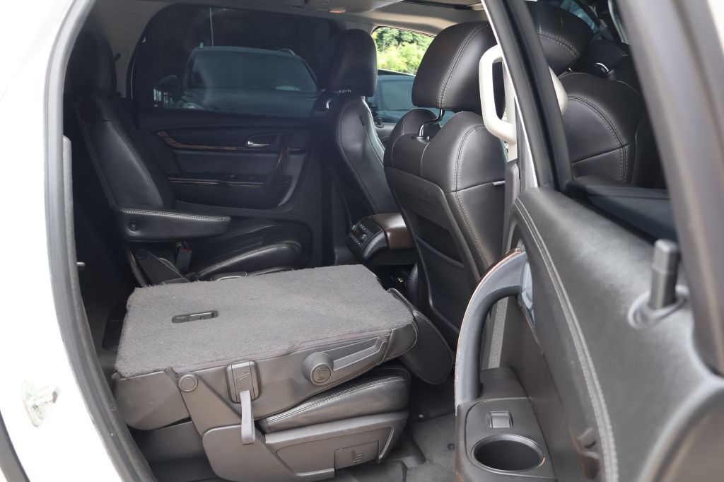 2016 GMC Acadia Image 57
