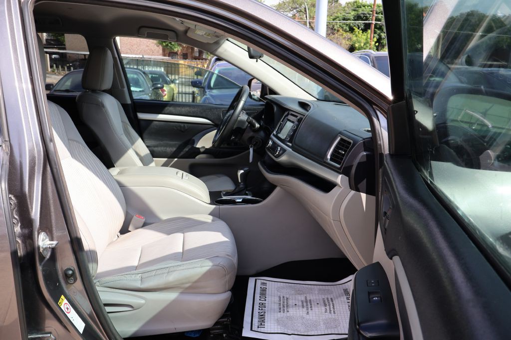 2015 Toyota Highlander Image 54