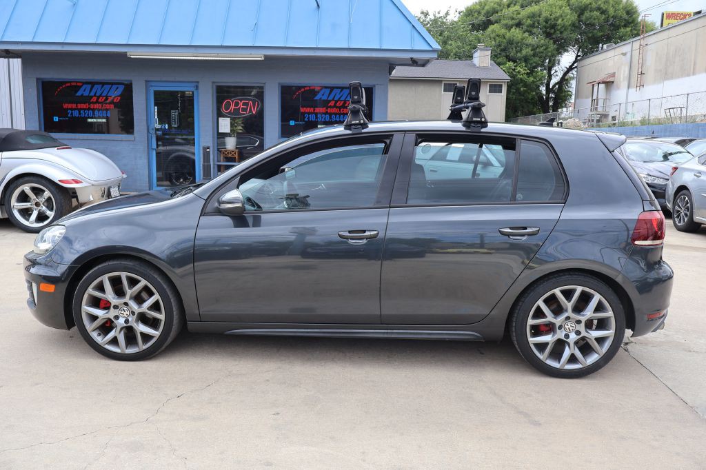2013 Volkswagen GTI Image 4
