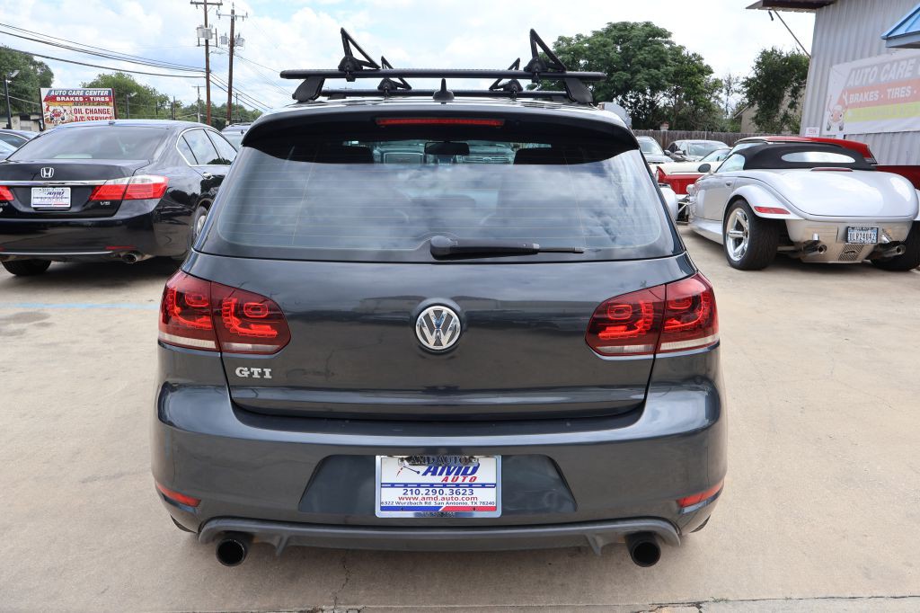 2013 Volkswagen GTI Image 6