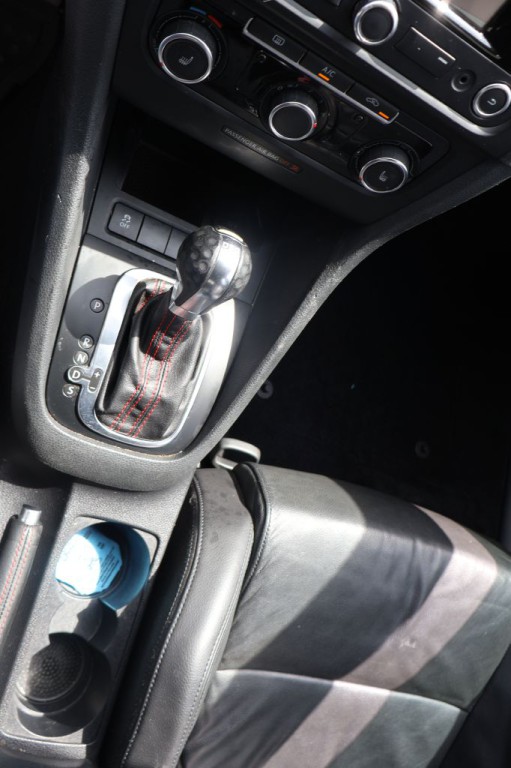 2013 Volkswagen GTI Image 33