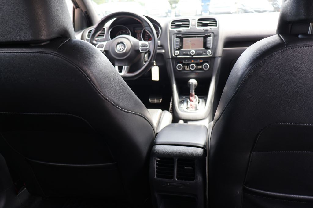 2013 Volkswagen GTI Image 42