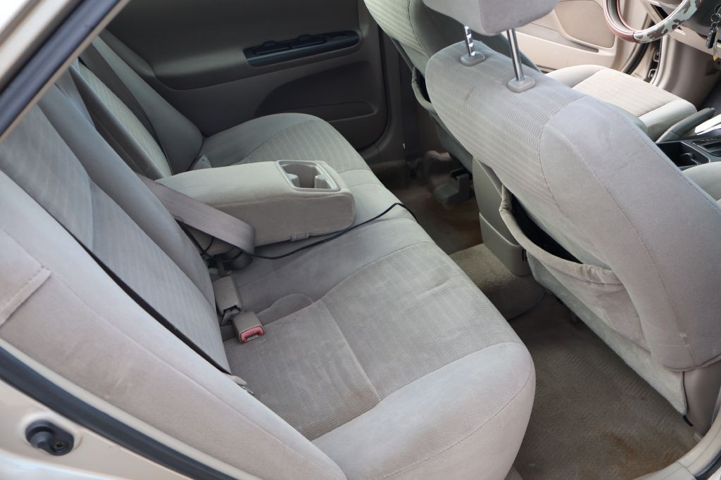 2005 Toyota Camry Image 15