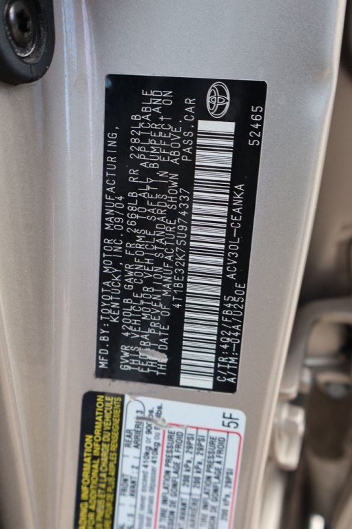 2005 Toyota Camry Image 18