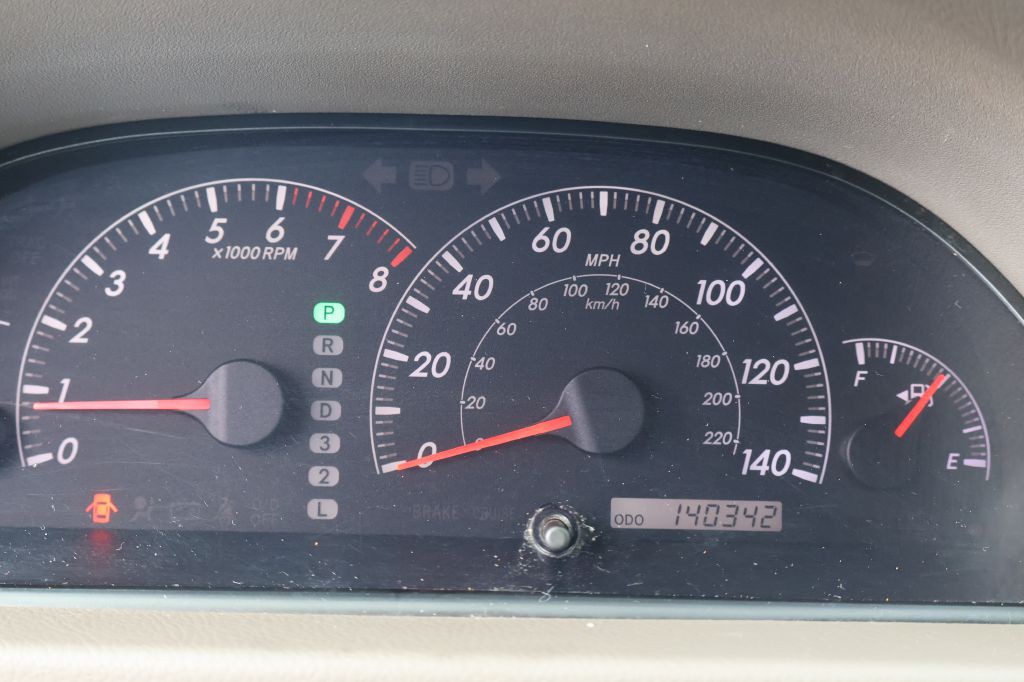 2005 Toyota Camry Image 19