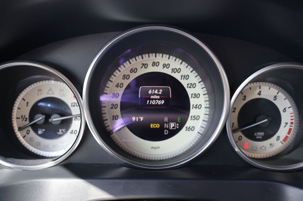 2014 Mercedes-Benz E-Class Image 16
