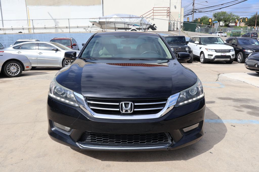 2015 Honda Accord Image 2