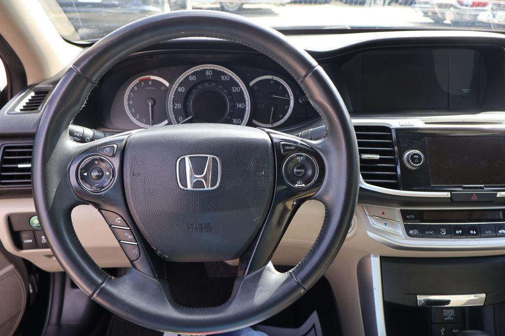 2015 Honda Accord Image 26