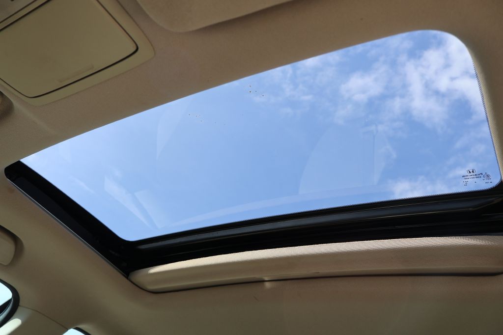 2015 Honda Accord Image 41