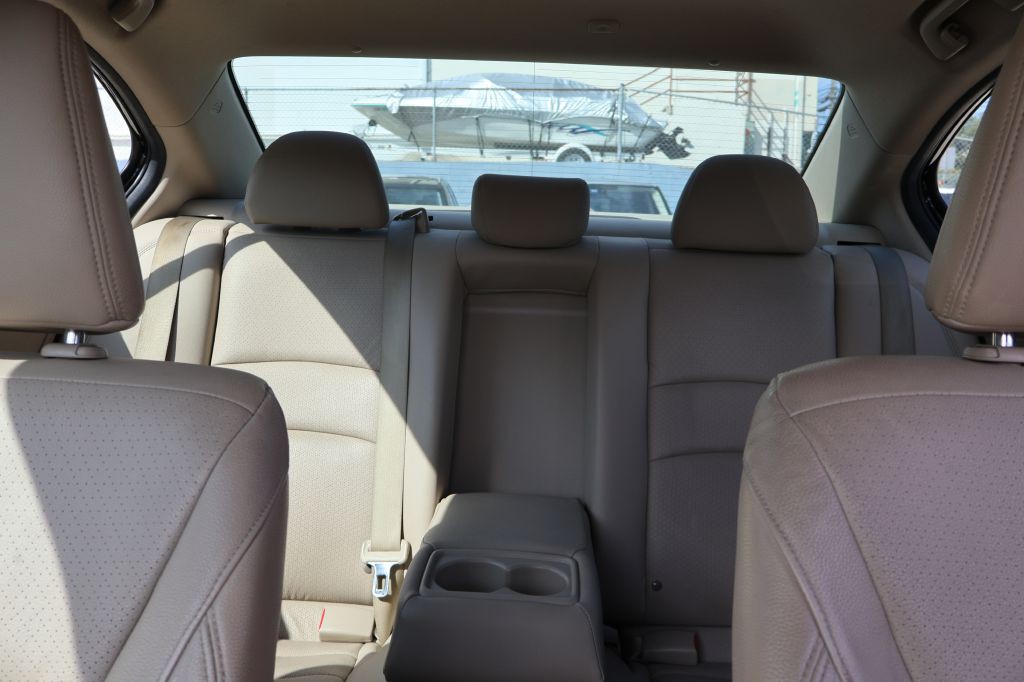 2015 Honda Accord Image 43