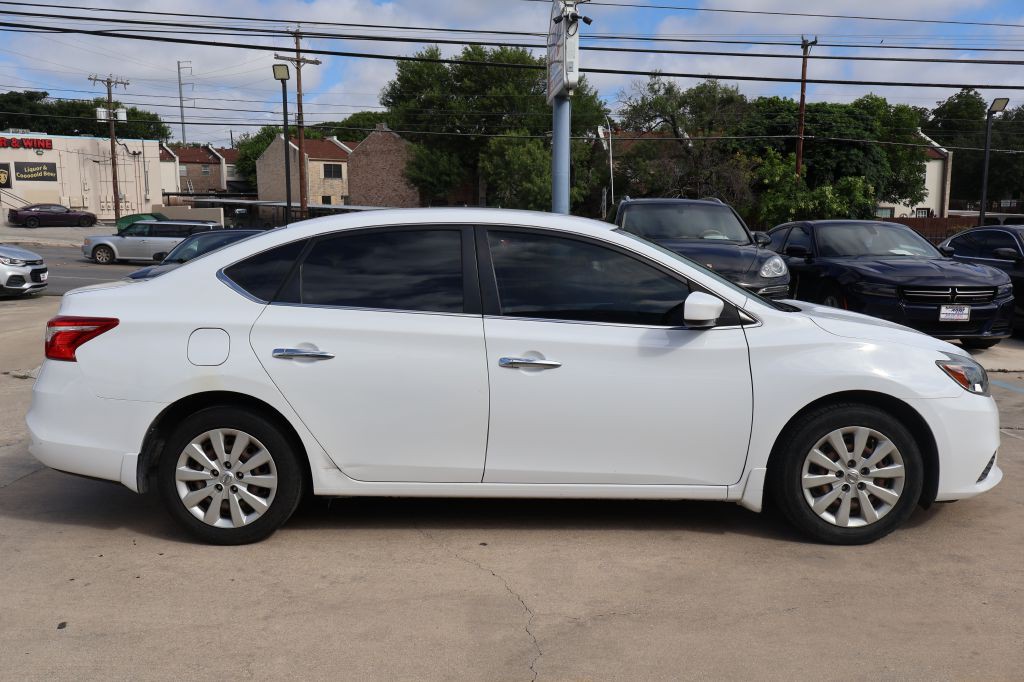 2019 Nissan Sentra Image 8