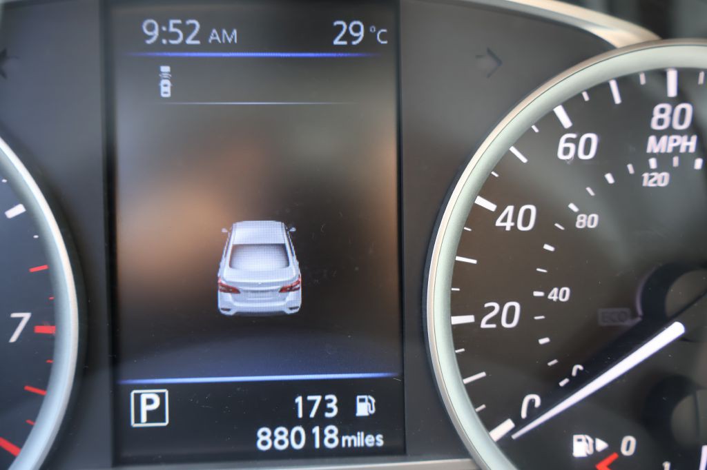 2019 Nissan Sentra Image 21