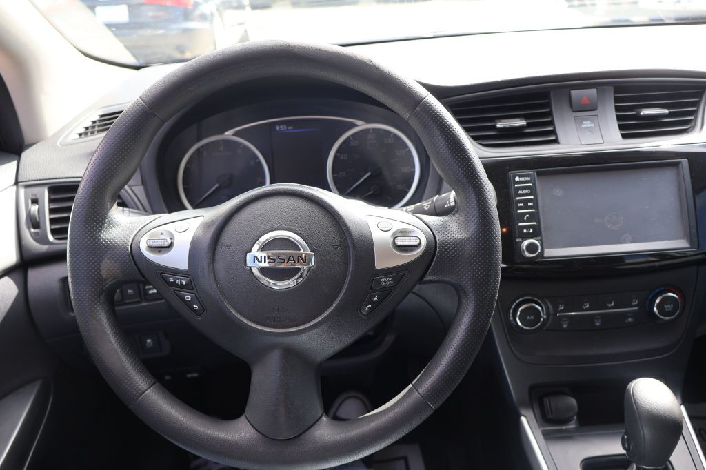 2019 Nissan Sentra Image 22