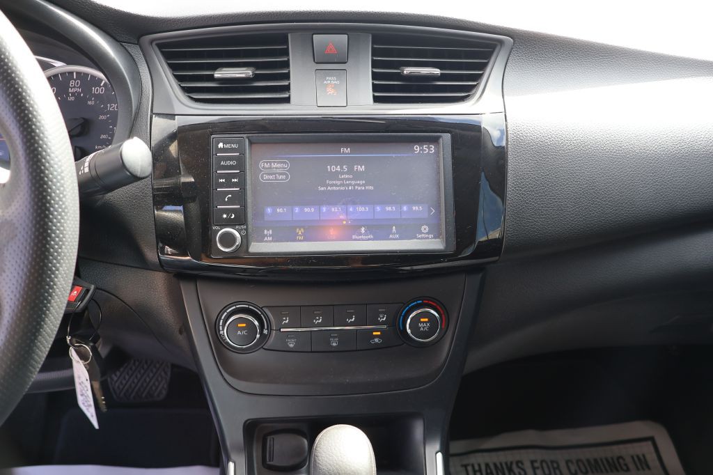 2019 Nissan Sentra Image 27
