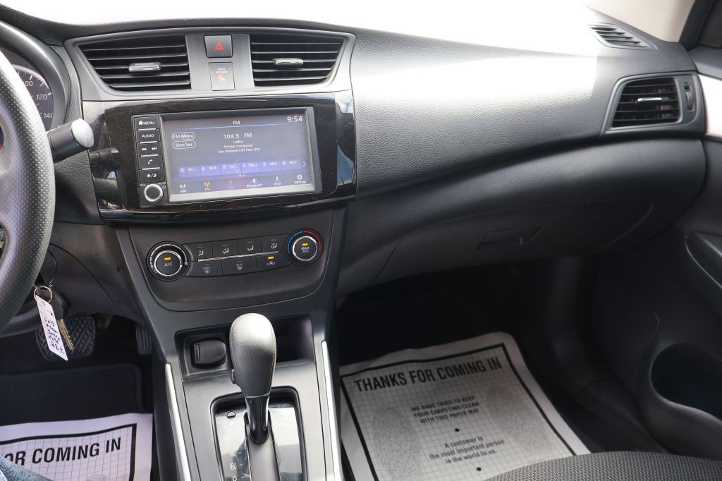 2019 Nissan Sentra Image 29
