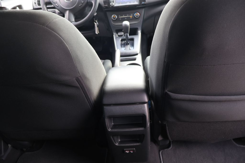 2019 Nissan Sentra Image 38