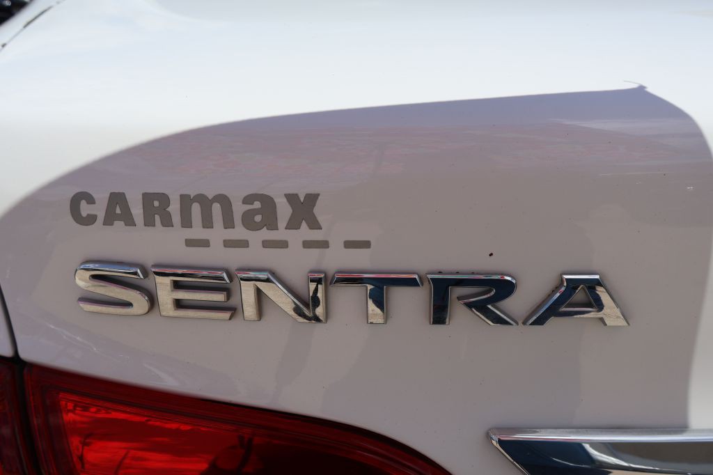 2019 Nissan Sentra Image 10