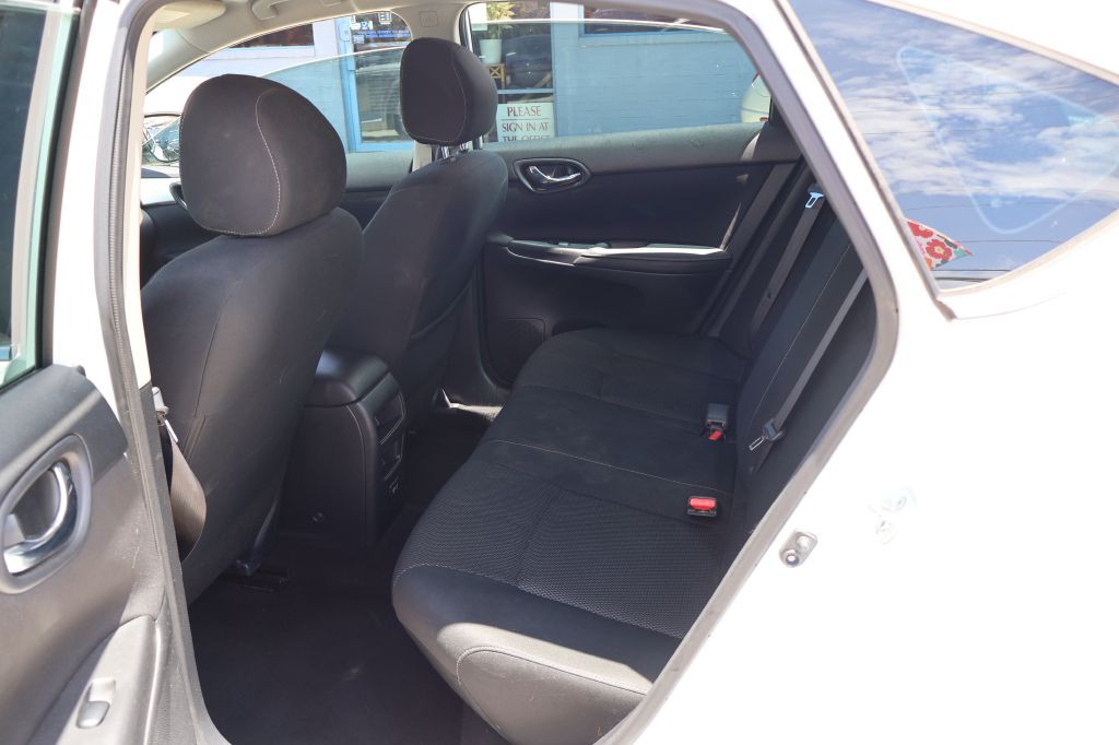 2019 Nissan Sentra Image 16