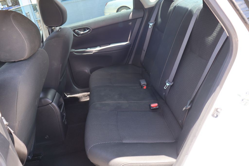 2019 Nissan Sentra Image 17