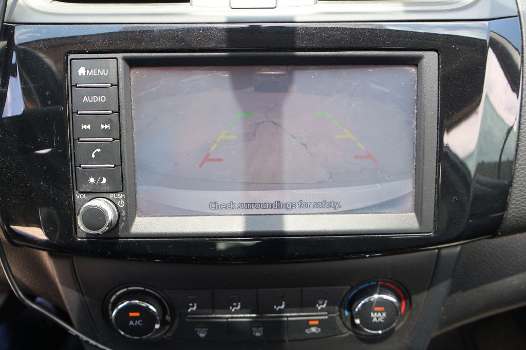 2019 Nissan Sentra Image 25