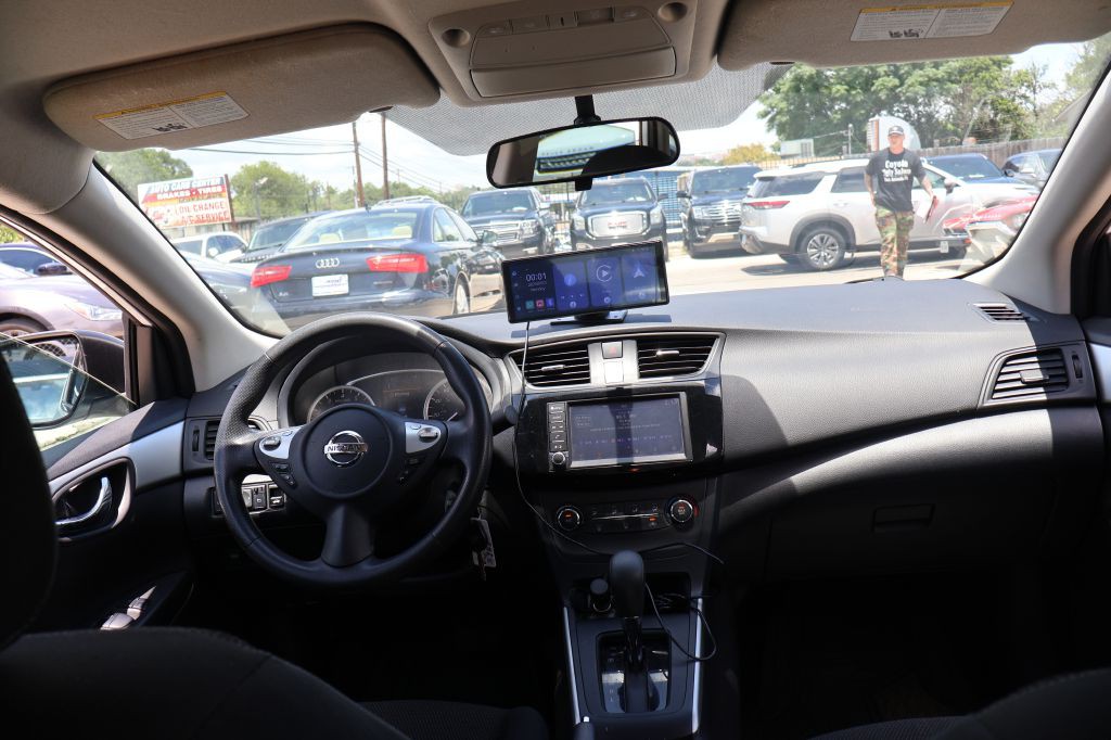 2019 Nissan Sentra Image 33