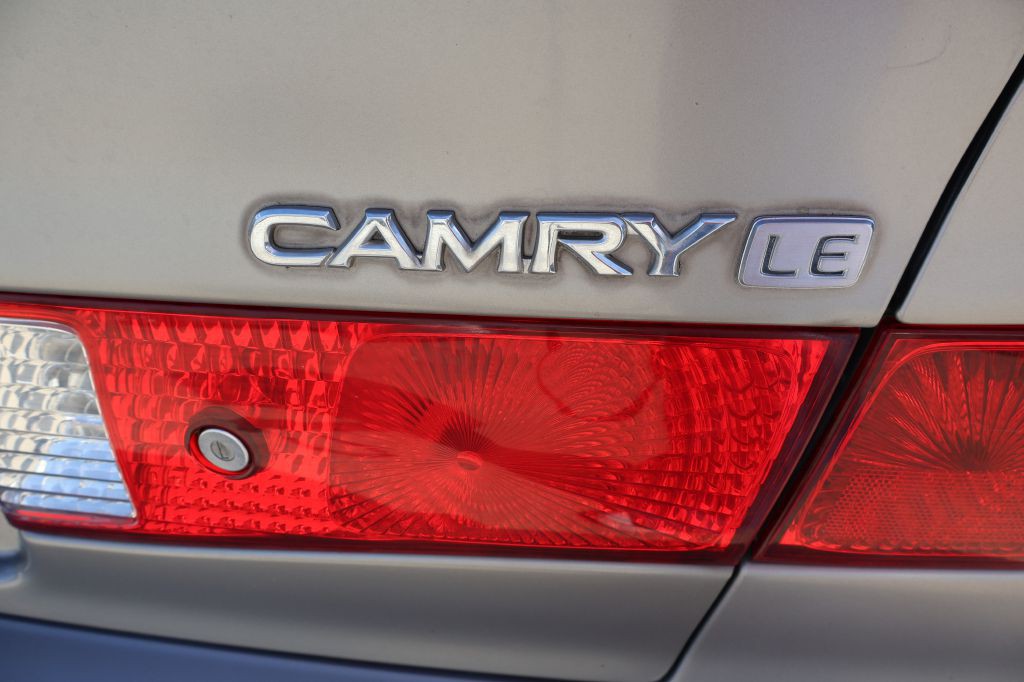 2001 Toyota Camry Image 10