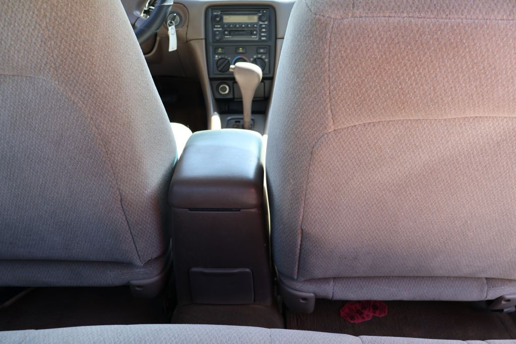 2001 Toyota Camry Image 32