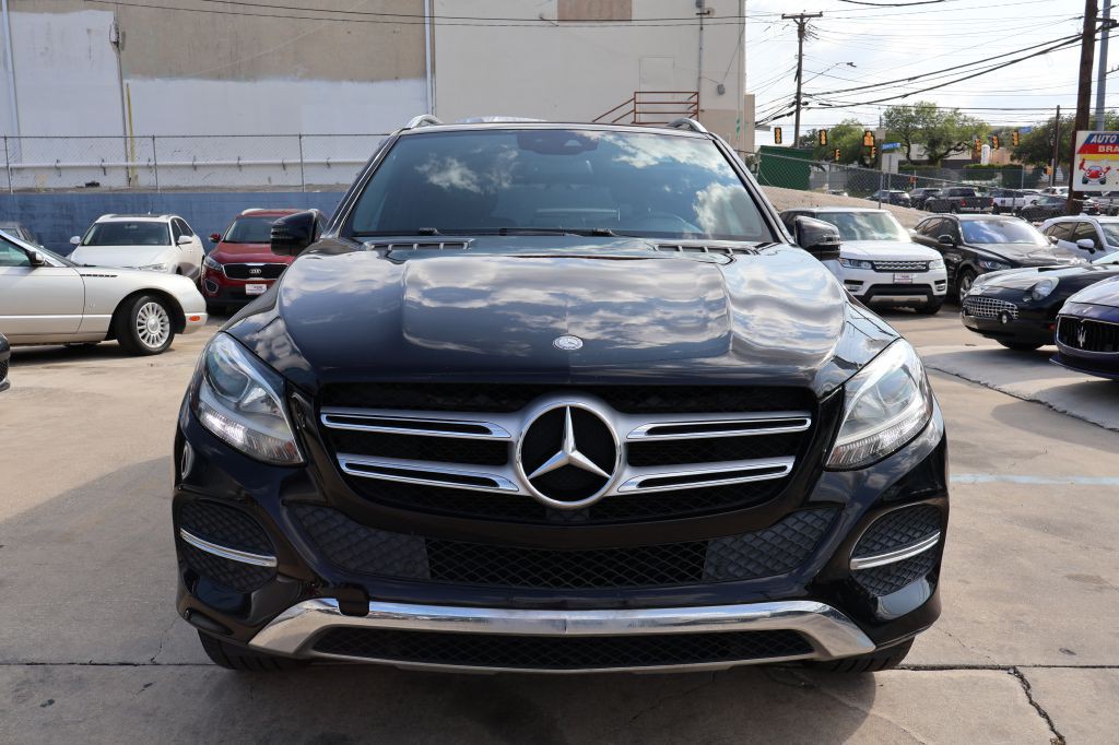 2017 Mercedes-Benz GLE-Class Image 2