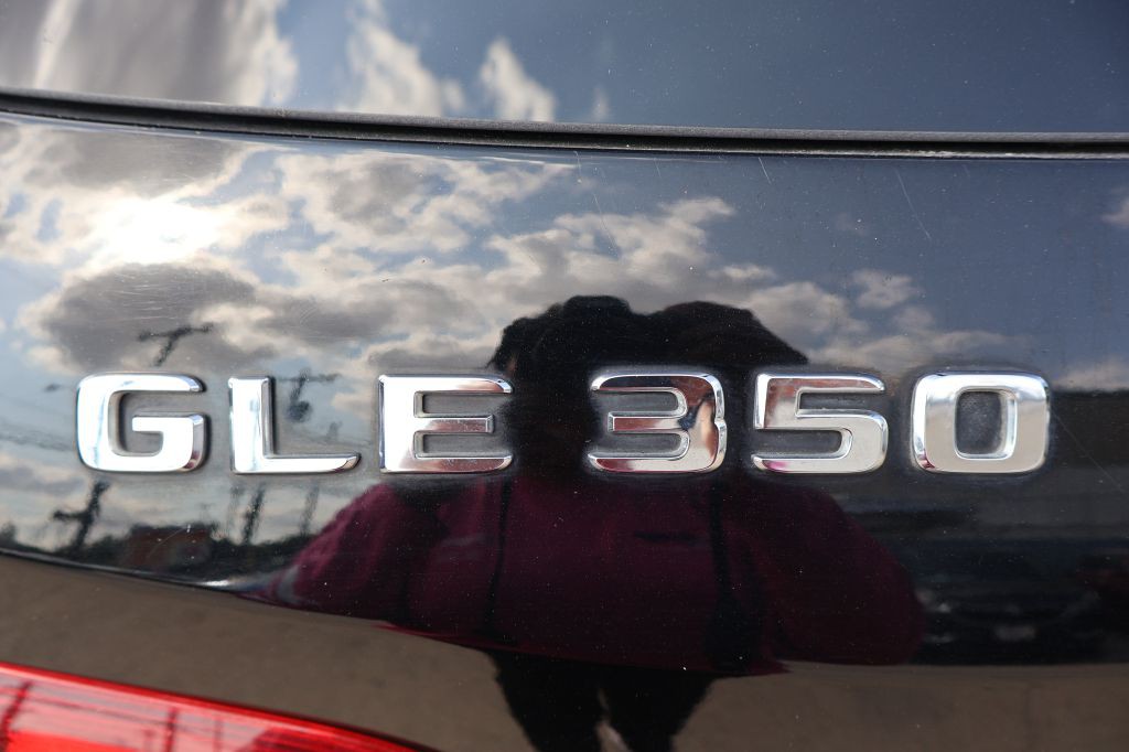 2017 Mercedes-Benz GLE-Class Image 13
