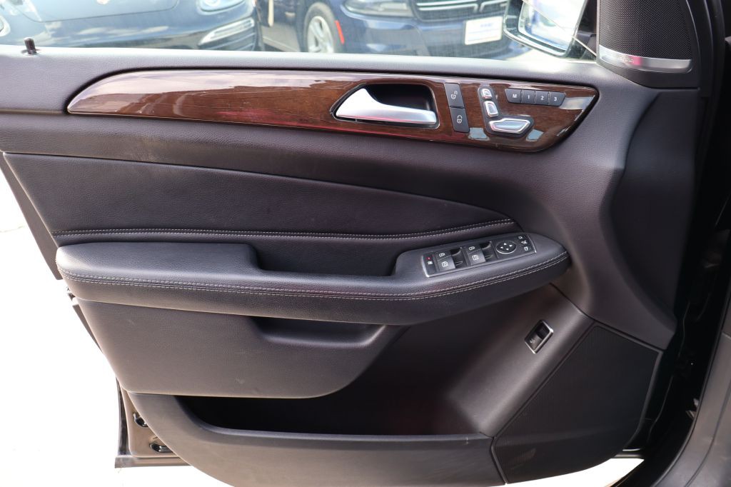 2017 Mercedes-Benz GLE-Class Image 37