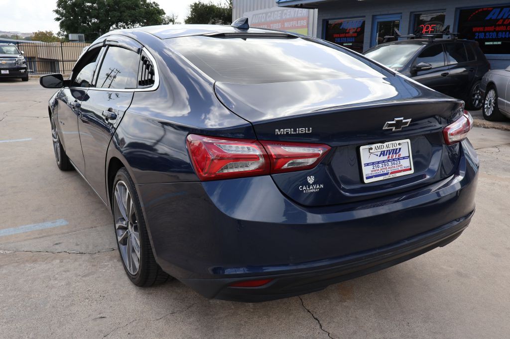 2022 Chevrolet Malibu Image 5