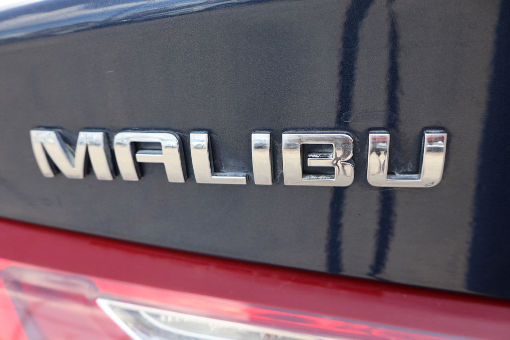 2022 Chevrolet Malibu Image 11