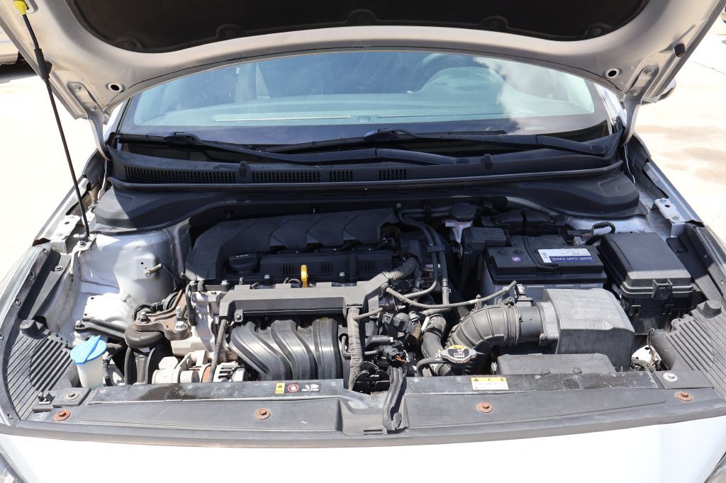 2020 Hyundai Accent Image 13