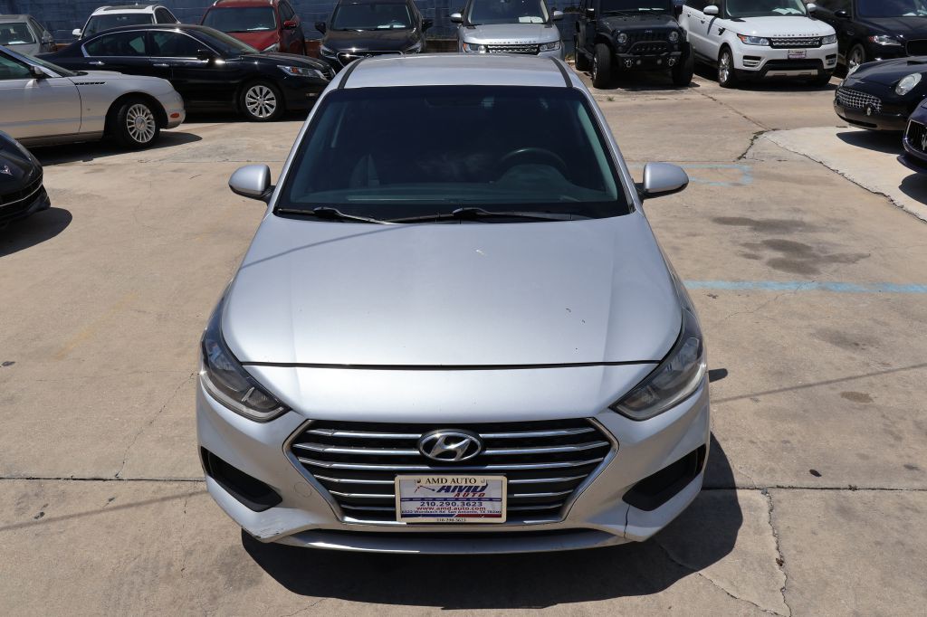 2020 Hyundai Accent Image 43