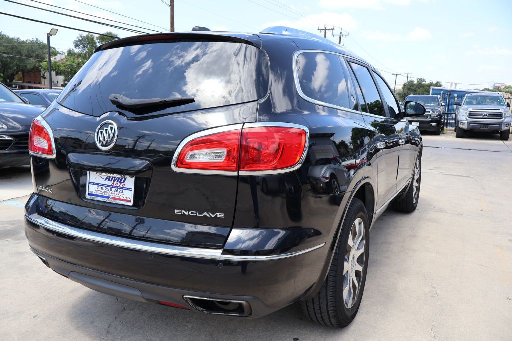 2017 Buick Enclave Image 7