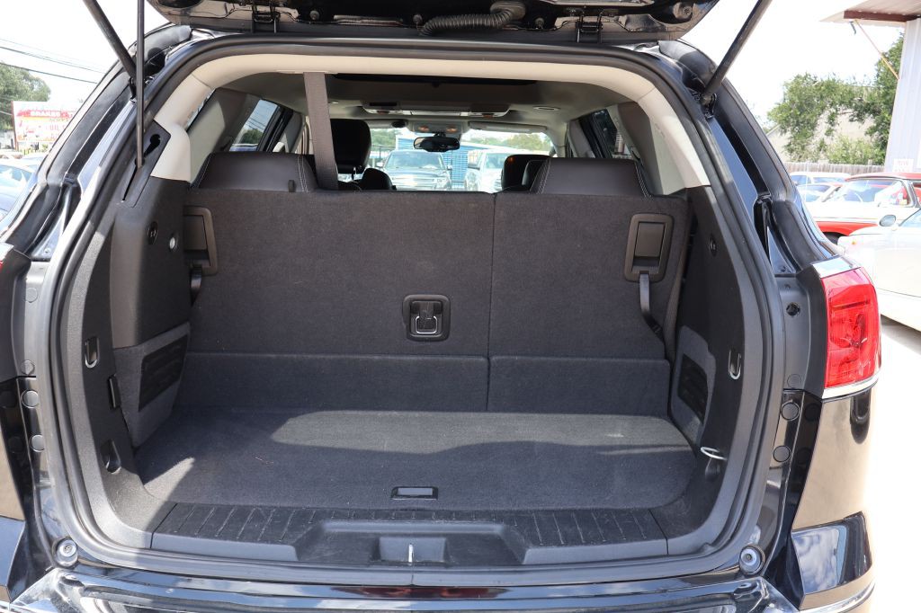 2017 Buick Enclave Image 21