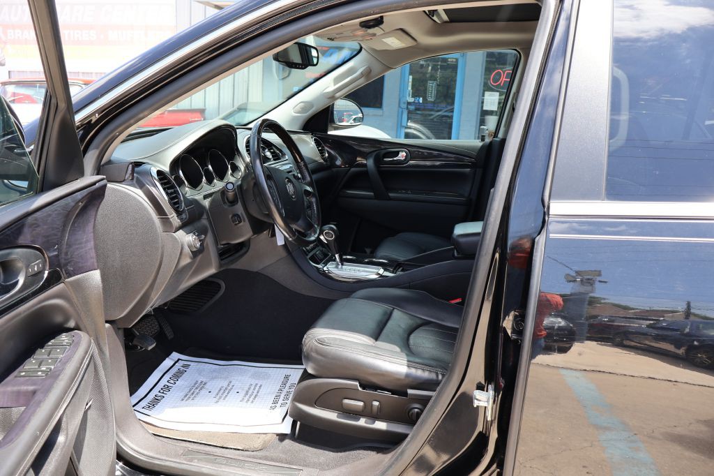 2017 Buick Enclave Image 27