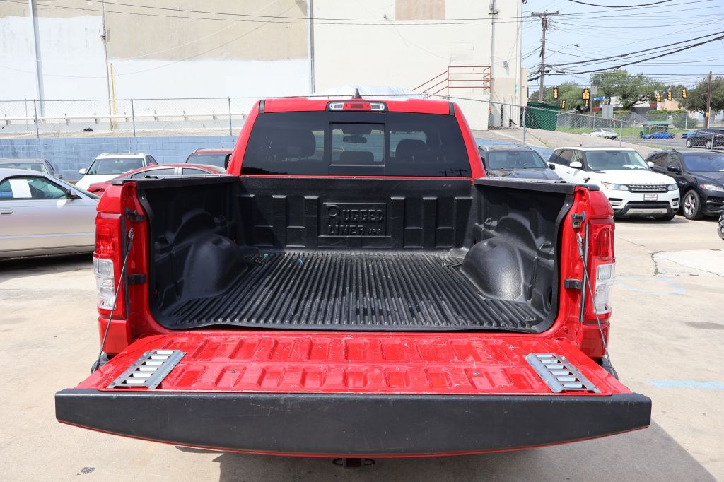 2022 RAM 1500 Image 9