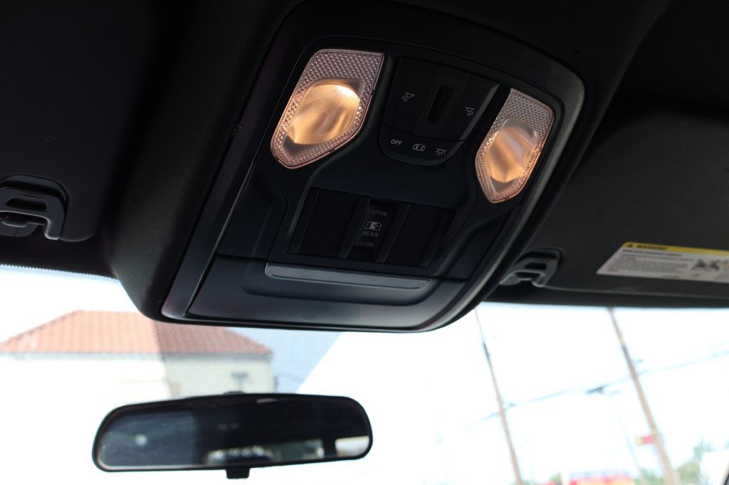 2022 RAM 1500 Image 32