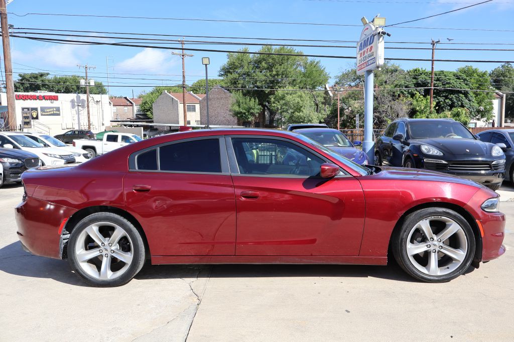 2018 Dodge Charger Image 8