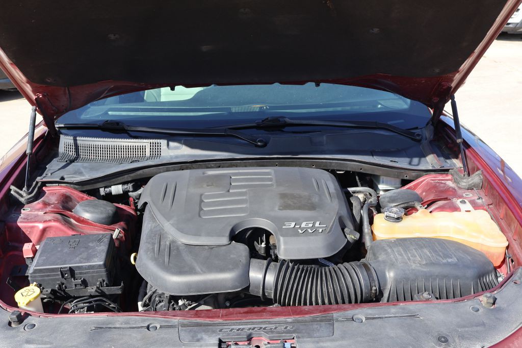 2018 Dodge Charger Image 16