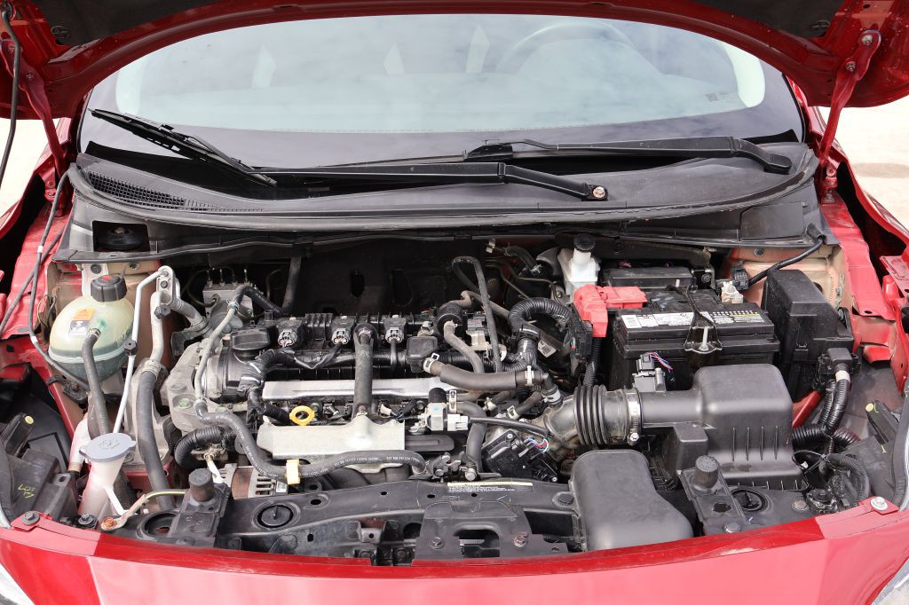 2021 Nissan Versa Image 18
